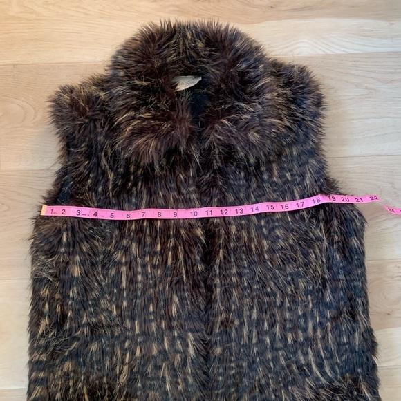 Vintage Painted Pony Faux Fur Vest Size M/L. EUC - Picture 10 of 13
